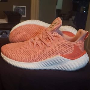 Adidas Alphaboost Women